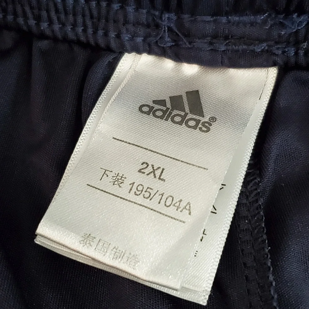 Real Madrid Boy Activewear Shorts 2XL Navy Adidas 2 Athletic Team 2020 Away